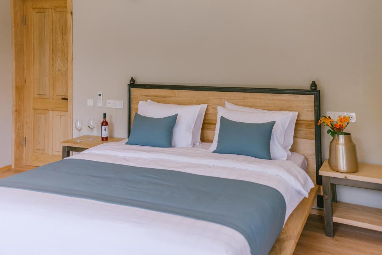 Hotel Chateau Iveri Varjanisi Eksteriør billede